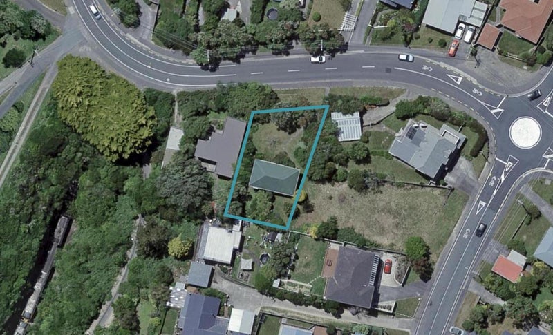 19 Haumia Street, Johnsonville, Wellington - Carousel 1