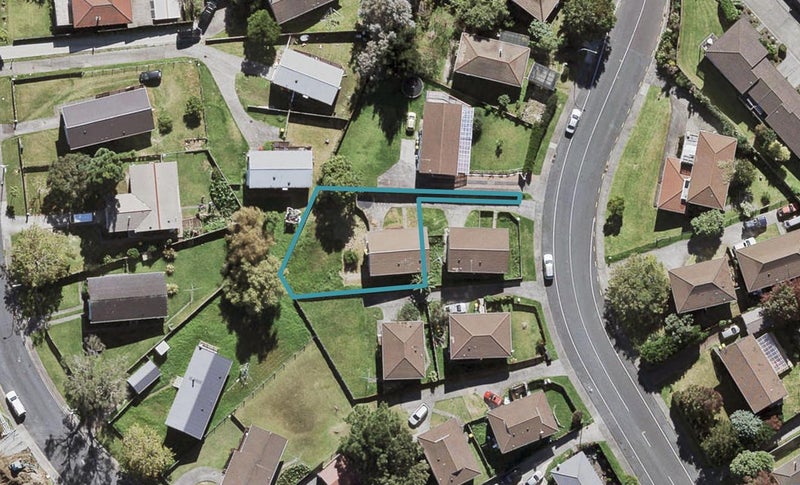 18B Benchmark Drive, Massey, Auckland - Carousel 1