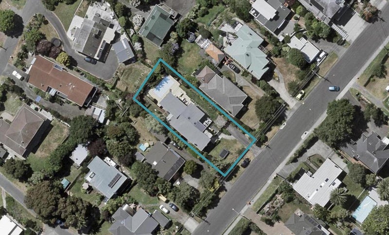 39 Golf Road, Paraparaumu Beach, Paraparaumu - Carousel 1
