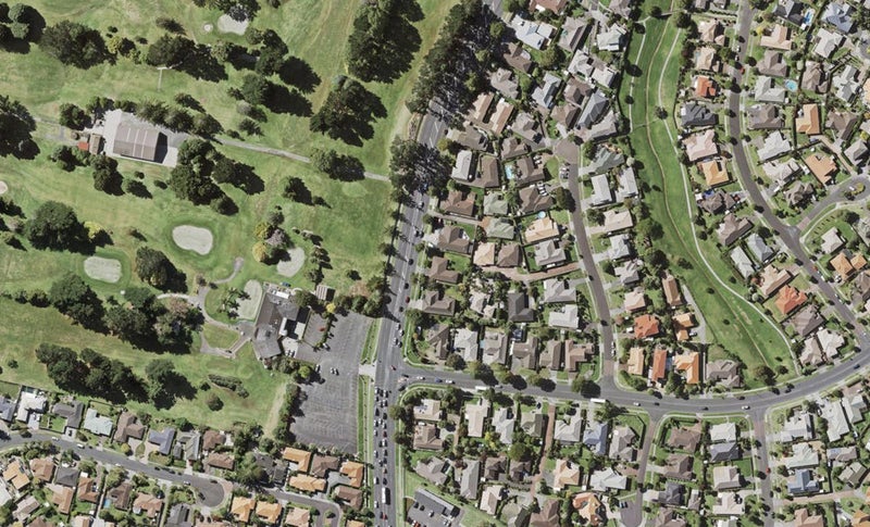 252 Botany Road, Golflands, Auckland - Carousel 1