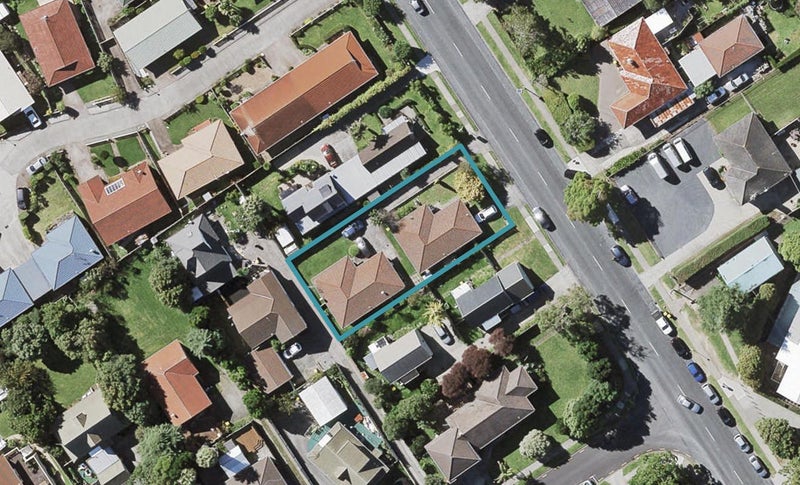 1/181 Pigeon Mountain Road, Half Moon Bay, Auckland - Carousel 1