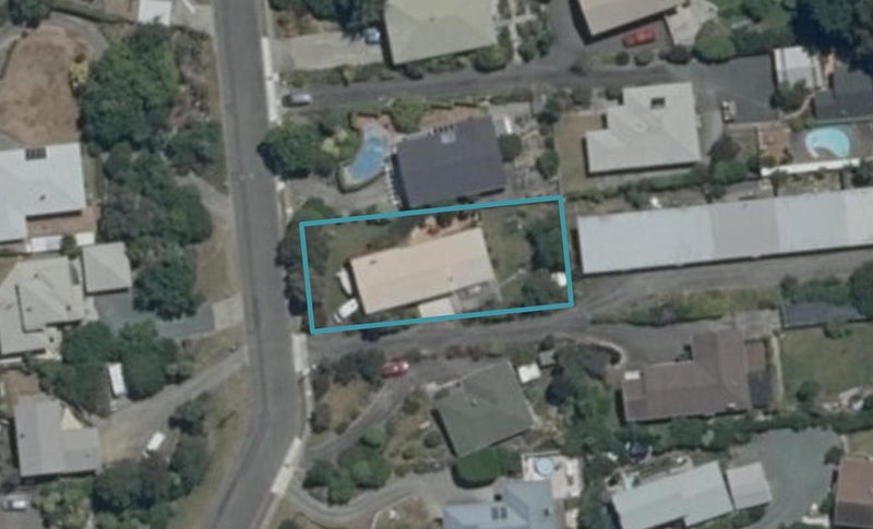 11 Brooklands Road, Atawhai, Nelson - Carousel 1