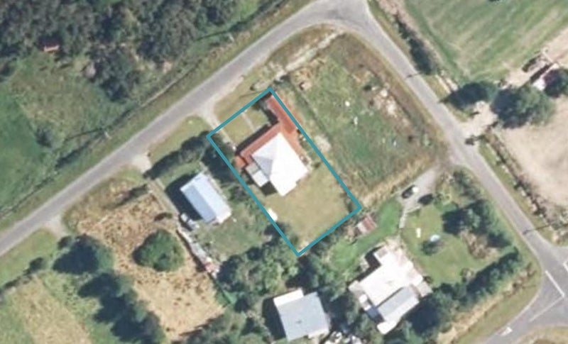 16 Harper Street, Blackball, Greymouth - Carousel 1