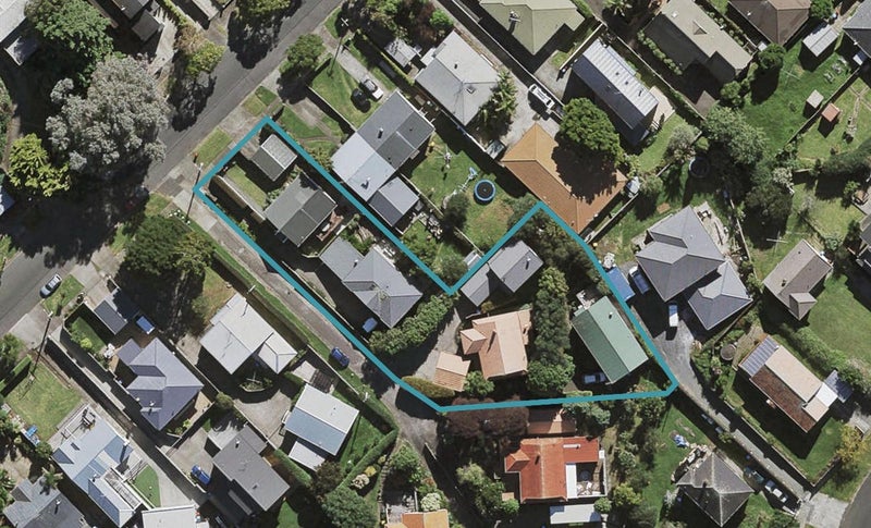 3/0 Hoheria Road, Onehunga, Auckland - Carousel 1