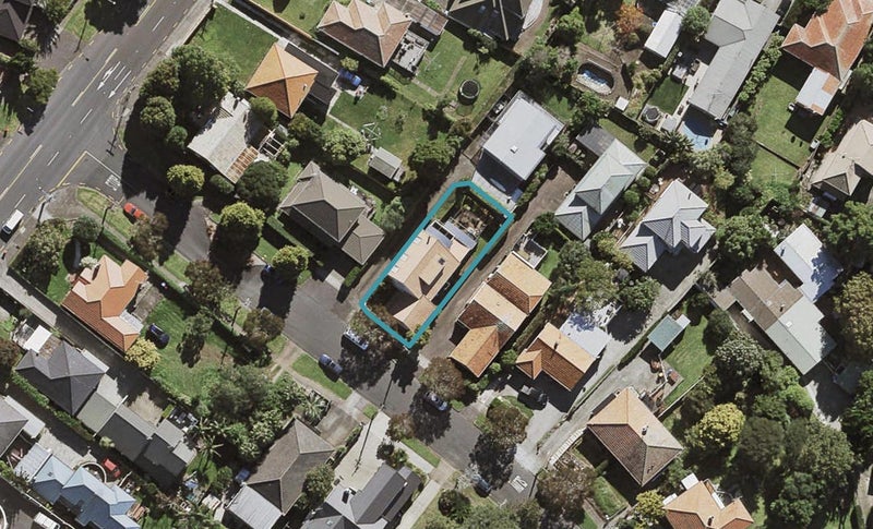 101 Te Kawa Road, Greenlane, Auckland - Carousel 1