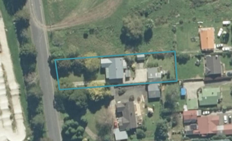 18 Taylor Avenue, Paeroa, Paeroa - Carousel 1