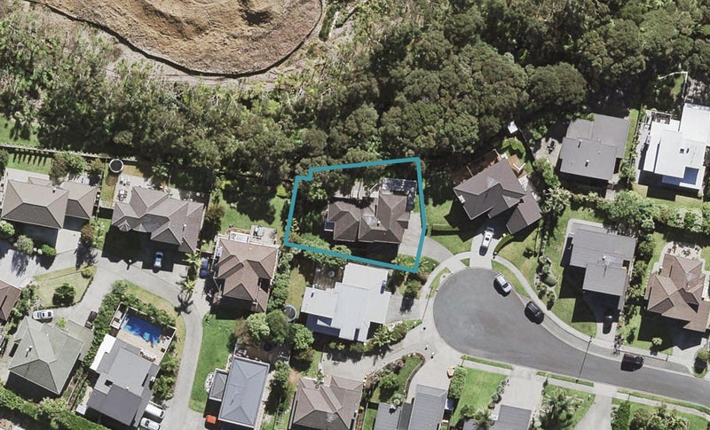 20 Witton Place, Schnapper Rock, Auckland - Carousel 1