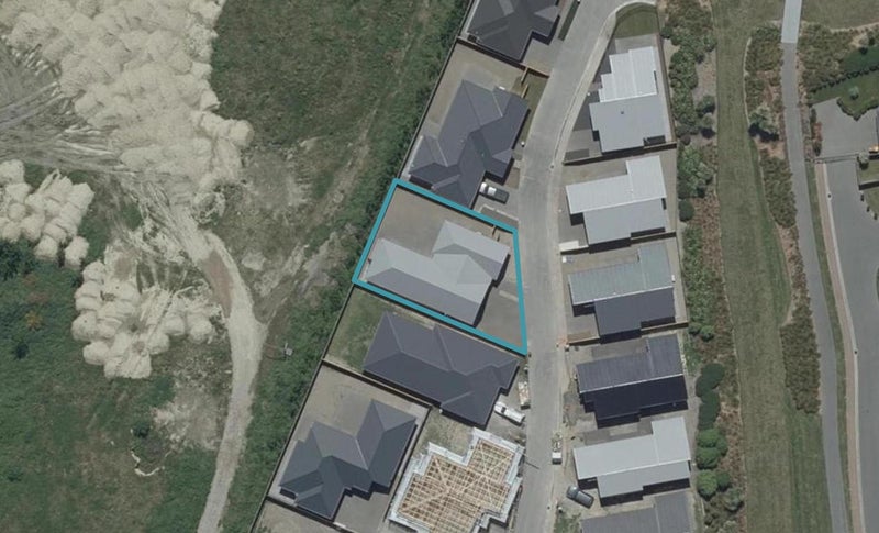 11 Ardnave Lane, Broomfield, Christchurch - Carousel 1