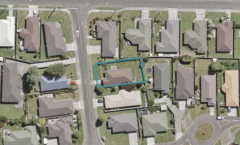 3 Banksiana Street, Trentham, Upper Hutt - Carousel 1