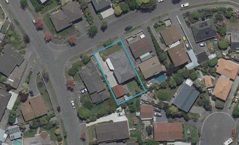 2 Woodstock Place, Russley, Christchurch - Carousel 1