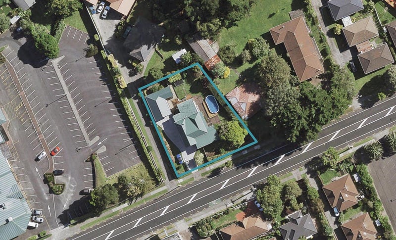 16 Alfriston Road, Manurewa East, Auckland - Carousel 1