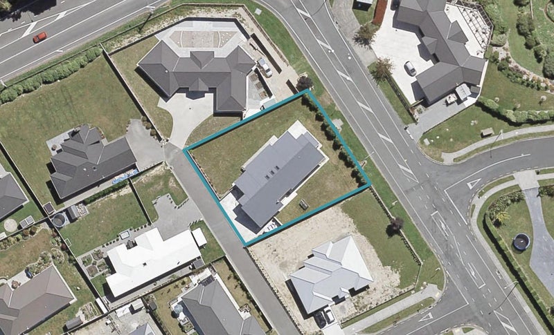 2A Sunstone Crescent, Brown Owl, Upper Hutt - Carousel 1