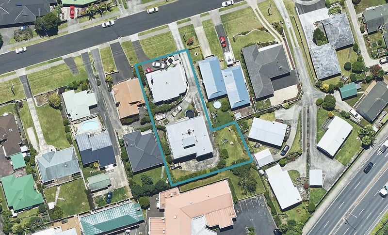 22B Wickham Place, Hairini, Tauranga - Carousel 1