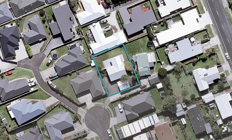 6 Corokia Street, Bell Block, New Plymouth - Carousel 1