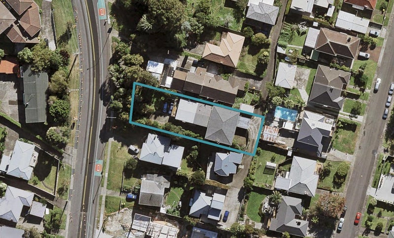 3/89 Lake Road, Northcote, Auckland - Carousel 1