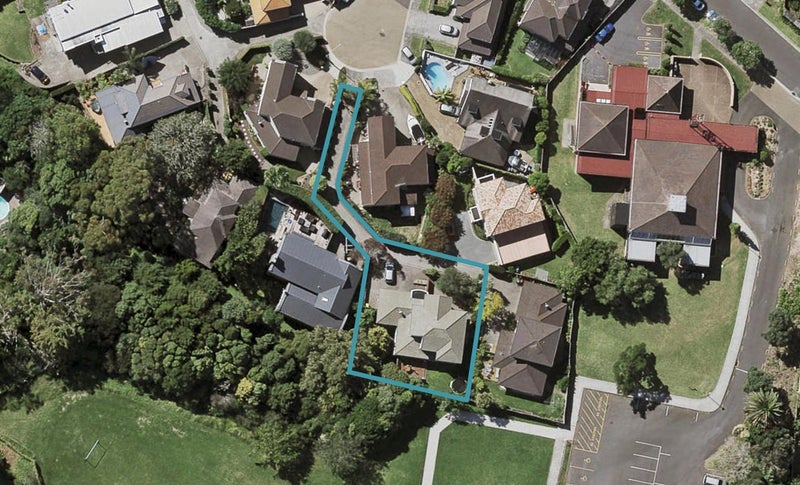 16 Lucia Glade, Meadowbank, Auckland - Carousel 1