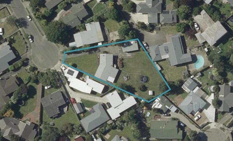11 Lifford Place, Awapuni, Palmerston North - Carousel 1