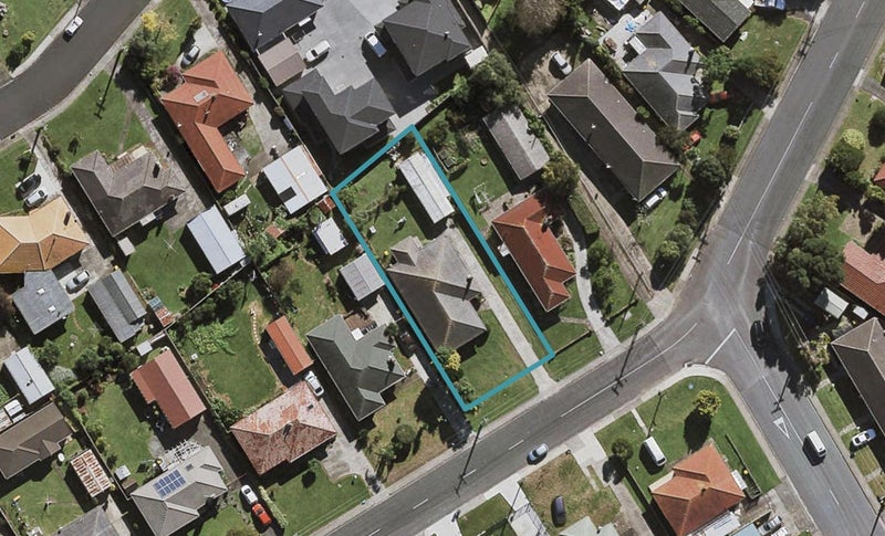 32 Motatau Road, Papatoetoe, Auckland - Carousel 1