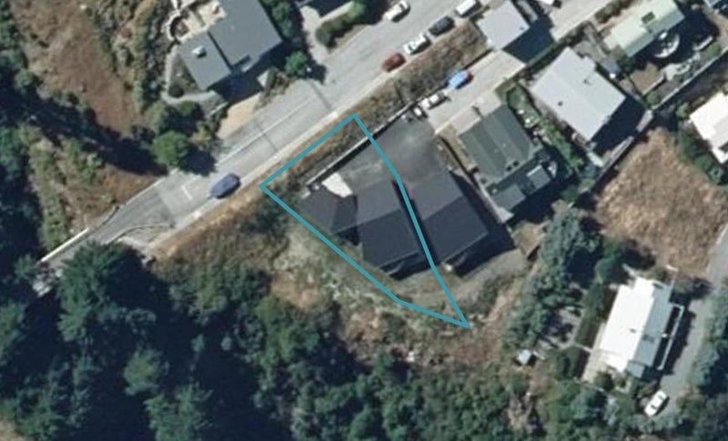 140B Wynyard Crescent, Fernhill, Queenstown - Carousel 1