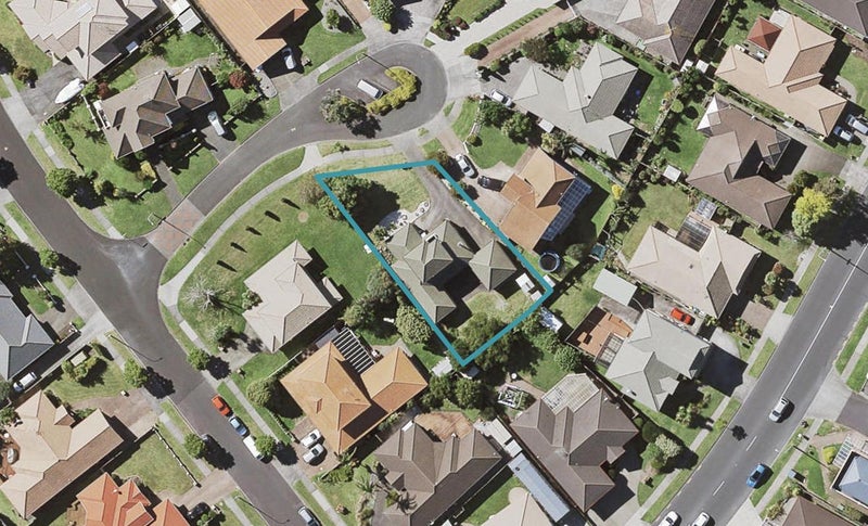 3 Shannon Place, Northpark, Auckland - Carousel 1