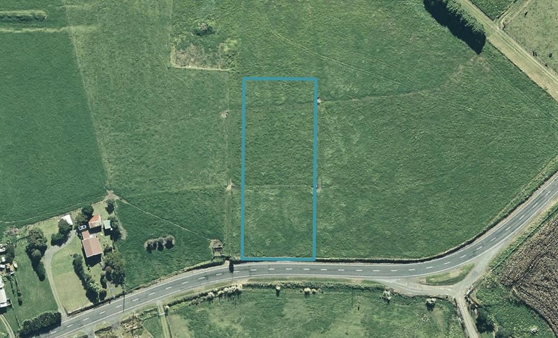 6701 State Highway 35, Te Kaha, Opotiki - Carousel 1