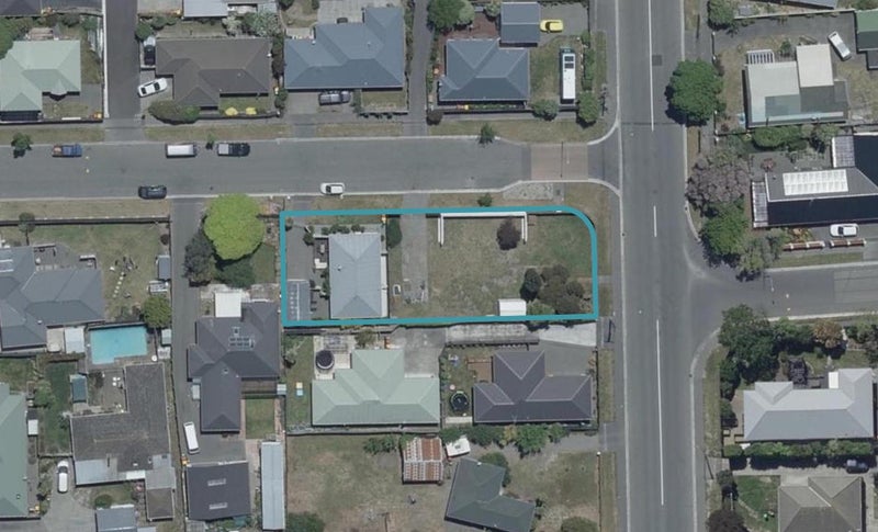 2/3 Kirsten Place, Parklands, Christchurch - Carousel 1