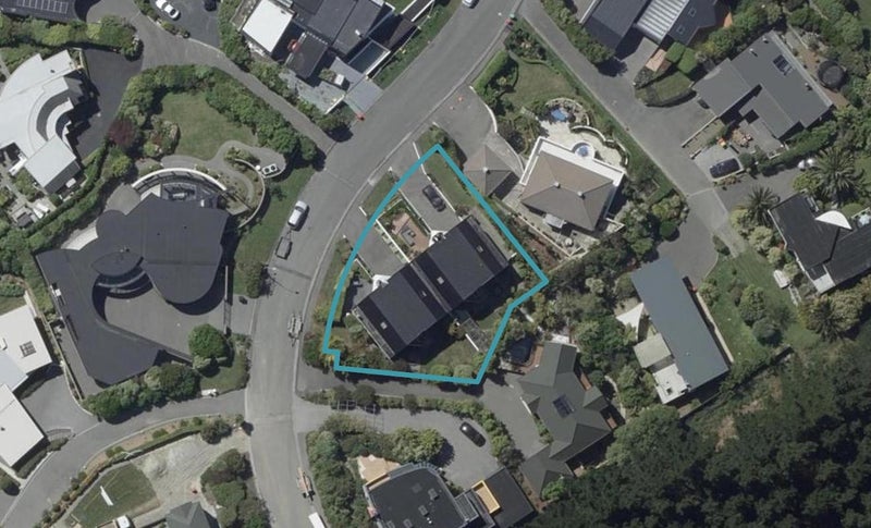 1/31 Harry Ell Drive, Cashmere, Christchurch - Carousel 1