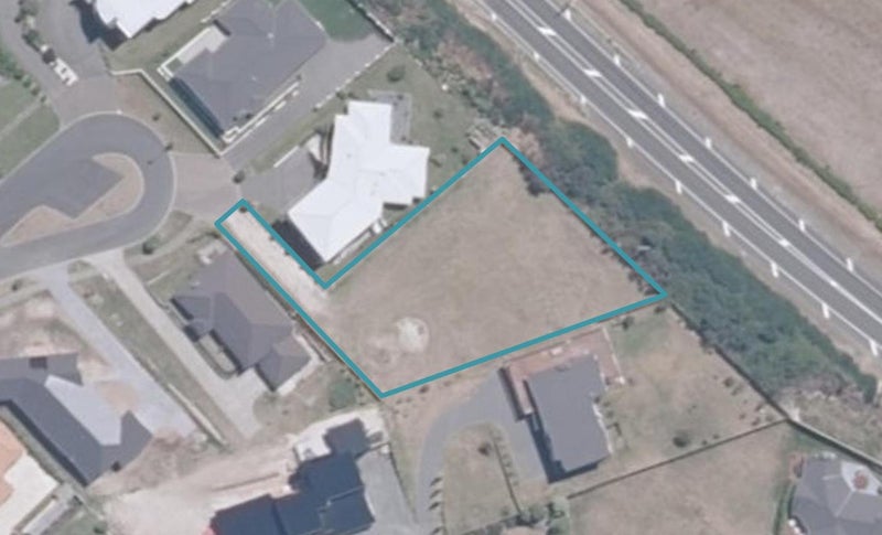 34 Magnolia Rise, Waipahihi, Taupo - Carousel 1