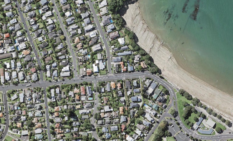 10 Old Lake Road, Narrow Neck, Auckland - Carousel 1