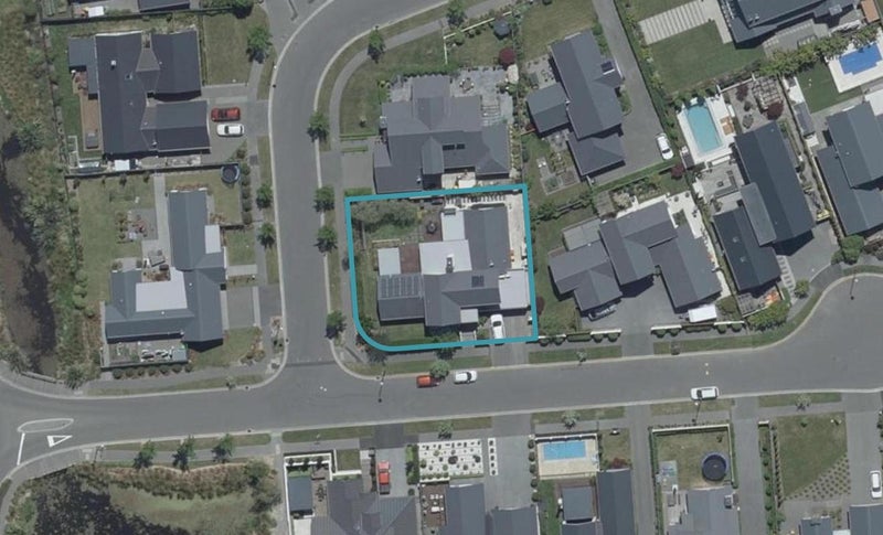 3 Lakebridge Place, Parklands, Christchurch - Carousel 1