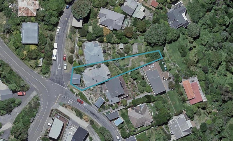 1 Tai Paku Paku Road, Karaka Bays, Wellington - Carousel 1