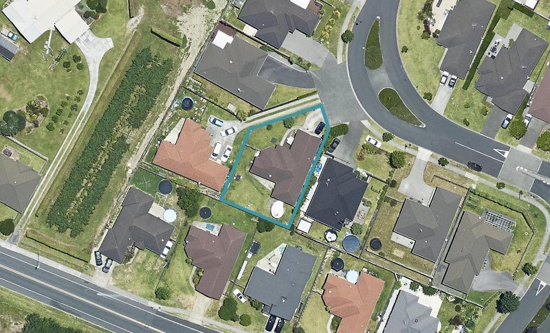 7 Galloway Crescent, Pyes Pa, Tauranga - Carousel 1