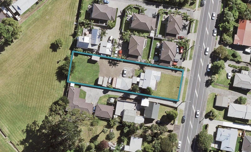 21 Forest Hill Road, Henderson, Auckland - Carousel 1