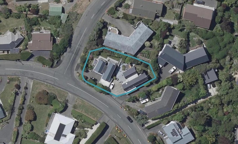 211 Mount Pleasant Road, Mount Pleasant, Christchurch - Carousel 1