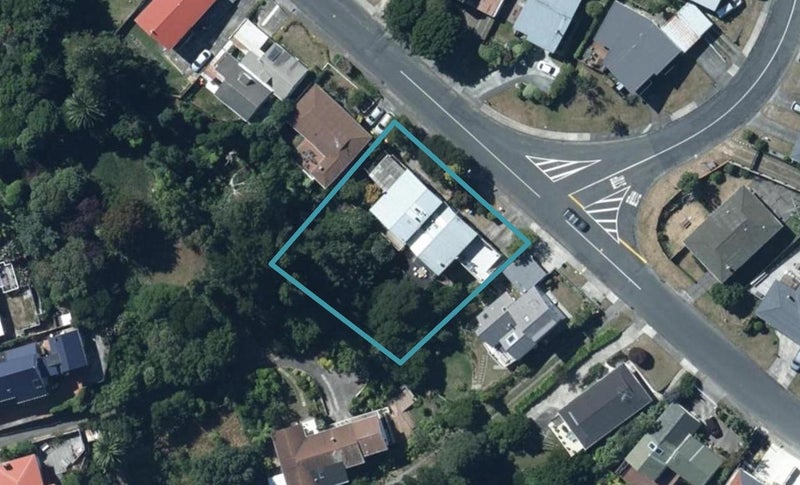 14A Penryn Drive, Camborne, Porirua - Carousel 1