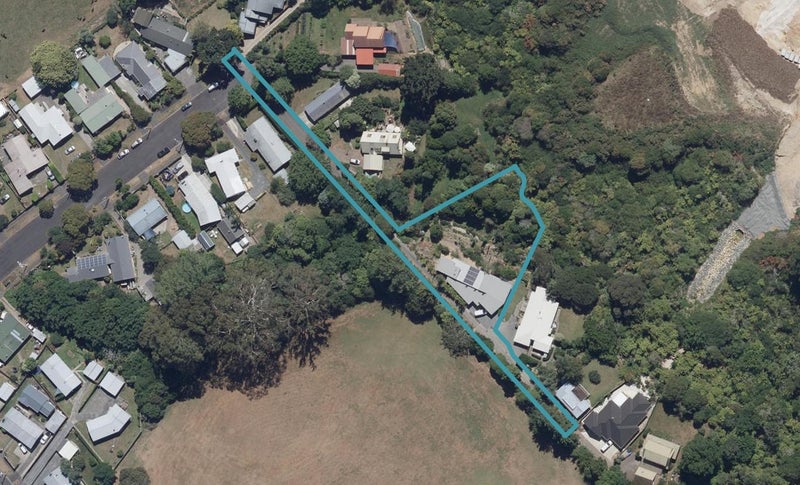 70D Nevada Road, Silverdale, Hamilton - Carousel 1