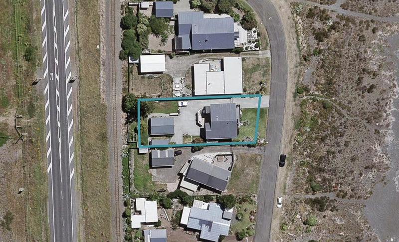 56 Ferguson Street South, Bay View, Napier - Carousel 1