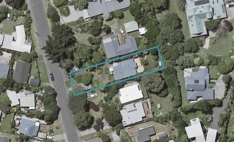 55 Tennis Court Road, Raumati South, Paraparaumu - Carousel 1