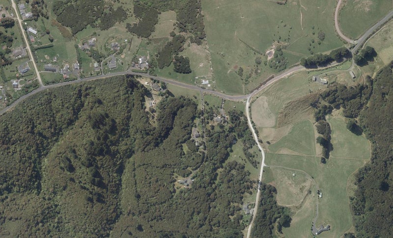 397 Saddle Hill Road, Scroggs Hill, Dunedin - Carousel 1