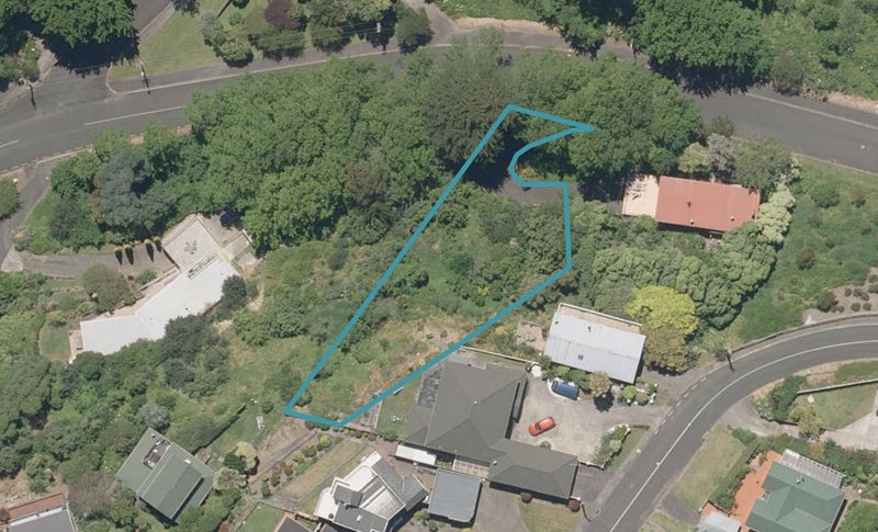16 Taylor Street, Durie Hill, Whanganui - Carousel 1