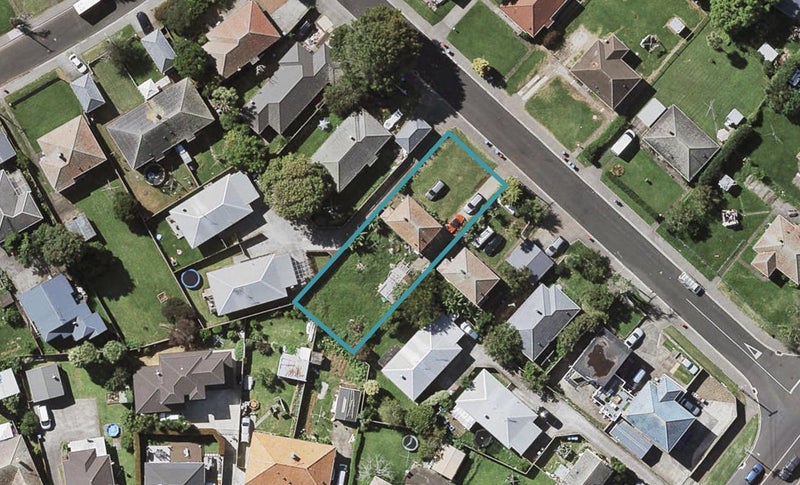 4 Kay Road, Panmure, Auckland - Carousel 1