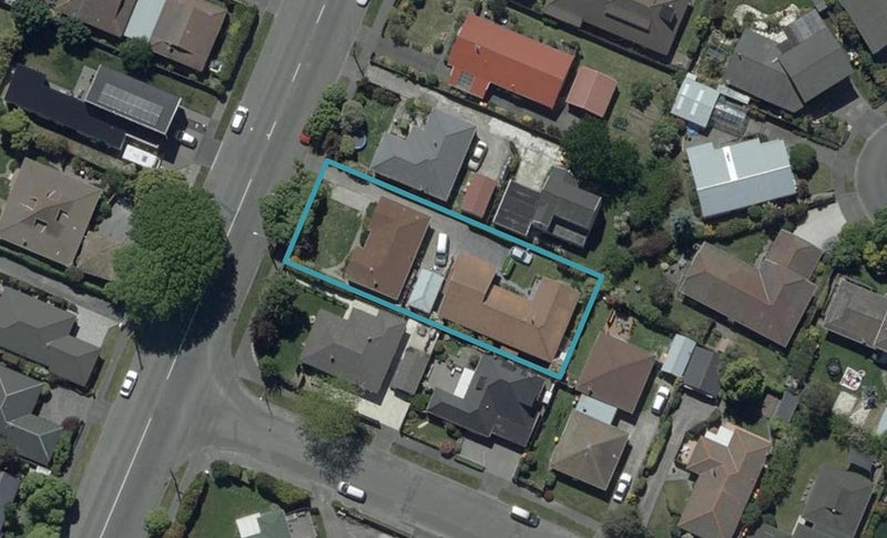 2/22 Withells Road, Avonhead, Christchurch - Carousel 1