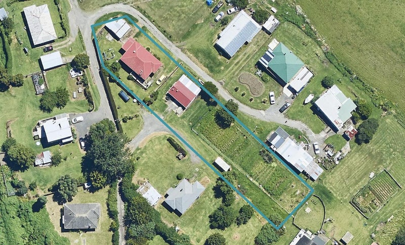 318L Wairoa Pa Road, Bethlehem, Tauranga - Carousel 1