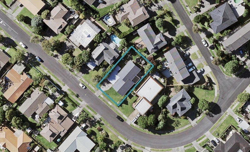 10 Culver Terrace, Howick, Auckland - Carousel 1