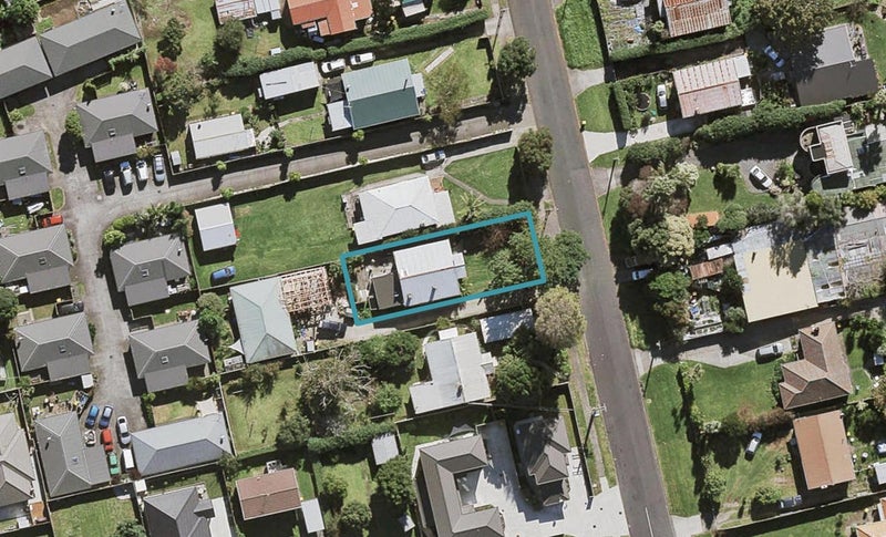 3 Mona Avenue, Mangere Bridge, Auckland - Carousel 1