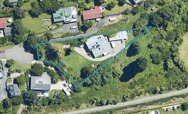28 Clifton Terrace, Brookfield, Tauranga - Carousel 1