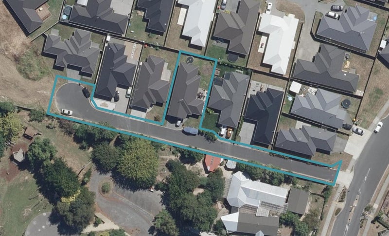 8 Hatfield Way, Huntington, Hamilton - Carousel 1