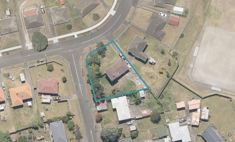 21 Kauri Street, Gonville, Whanganui - Carousel 1