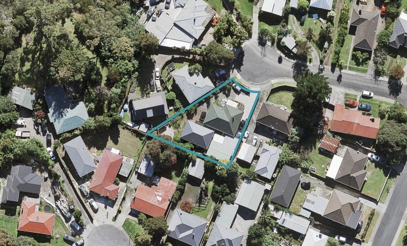 3 Aronui Terrace, Kelston, Auckland - Carousel 1