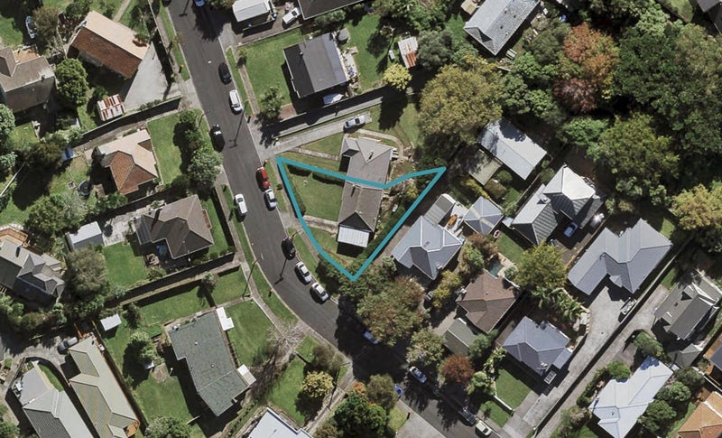 9 Ewenson Avenue, One Tree Hill, Auckland - Carousel 1